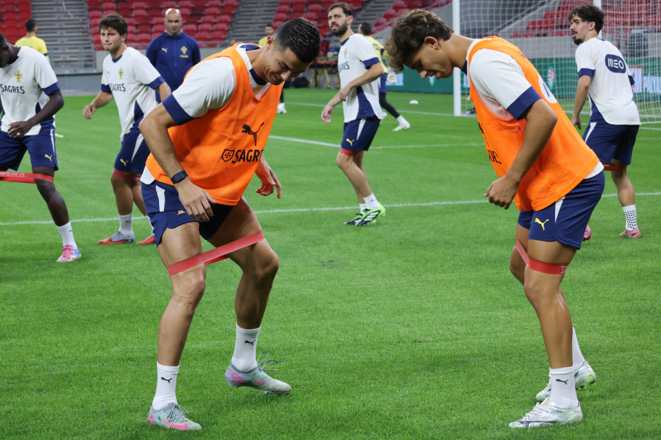 acAA, 练中, Jwb acAA, 练中, Jwb