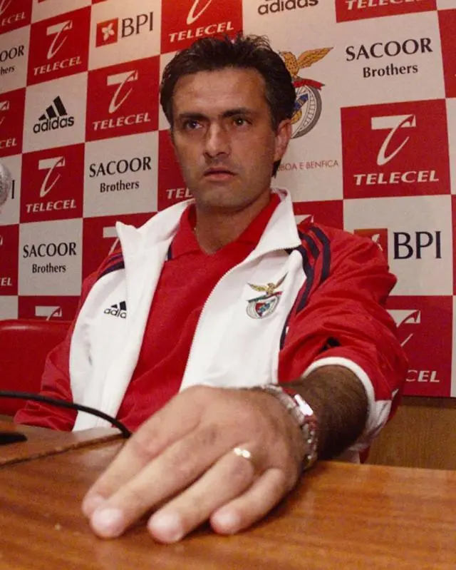 教本菲卡却, alt