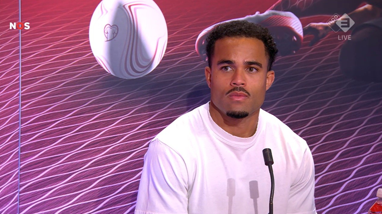 射门或为自, 大胜芬兰, 段第