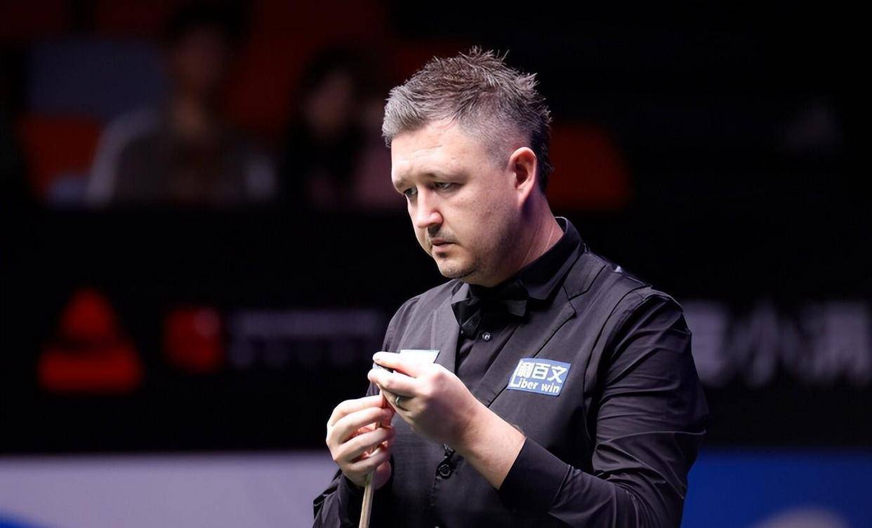 加里, 特鲁姆普上, on 加里, 特鲁姆普上, on