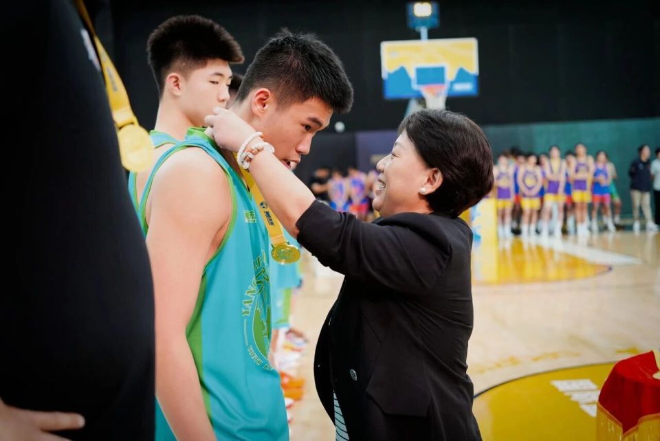 style, src, 四强赛